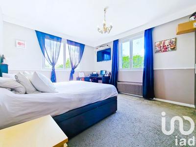 Maison - 143 m² - 6 pièces