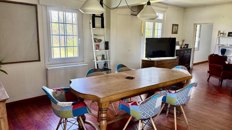 Maison - 143 m² - 6 pièces