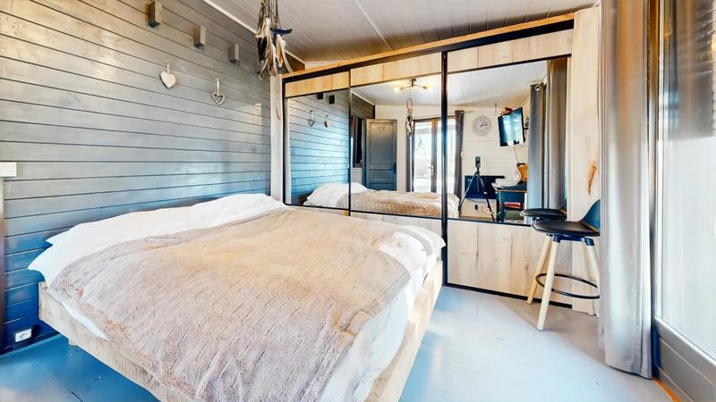 Maison de bois - 140 m² - 5 pièces