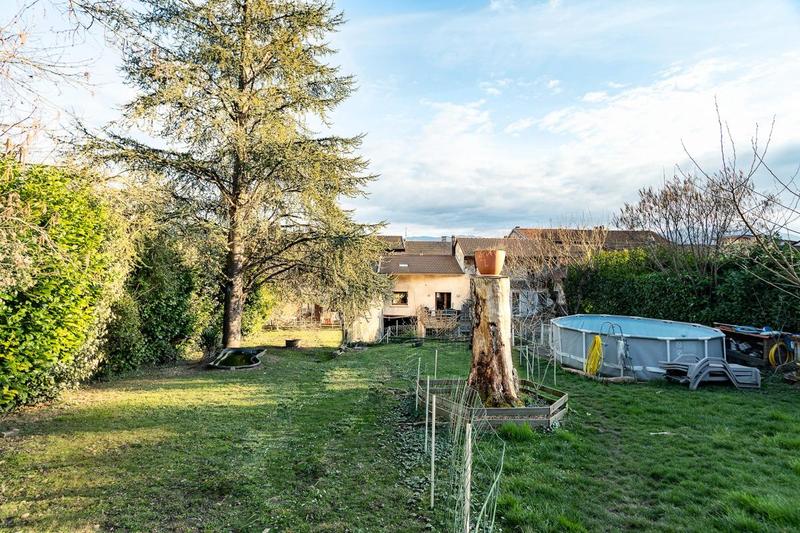 Maison - 315 m² - 12 pièces