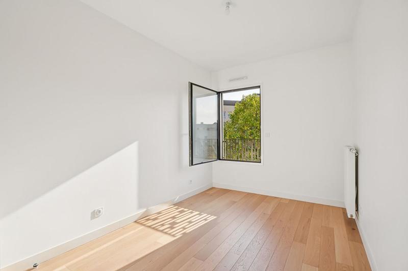 Appartement - 101 m² - 4 pièces