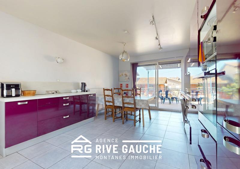 Maison - 196 m² - 7 pièces