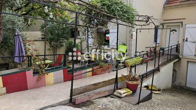 Pavillon - 148 m² - 7 pièces