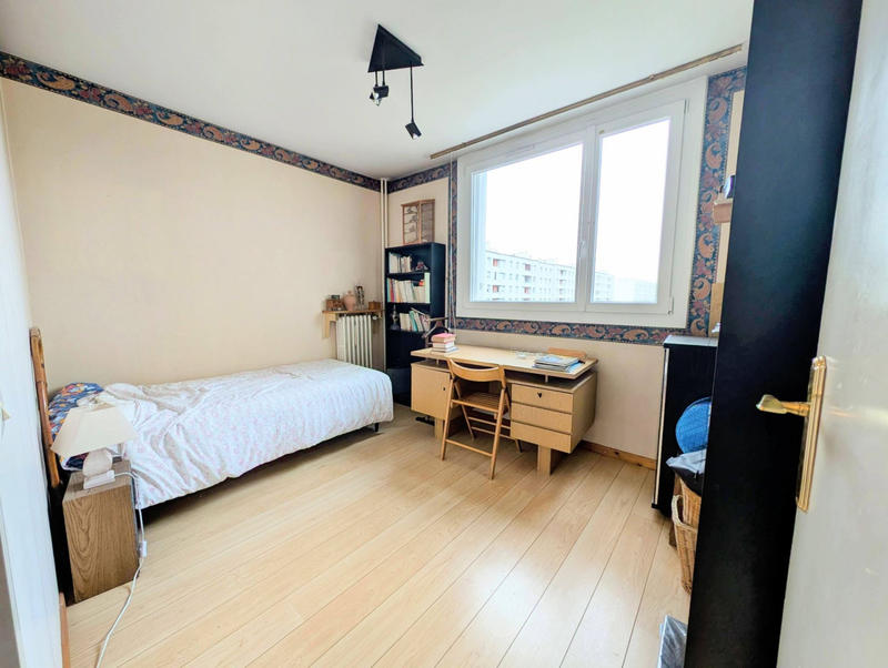 Appartement - 111 m² - 5 pièces