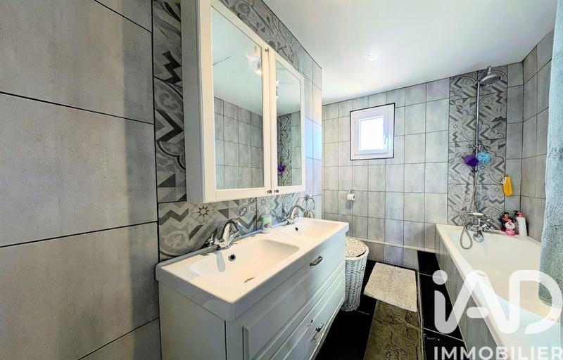 Maison - 87 m² - 4 pièces