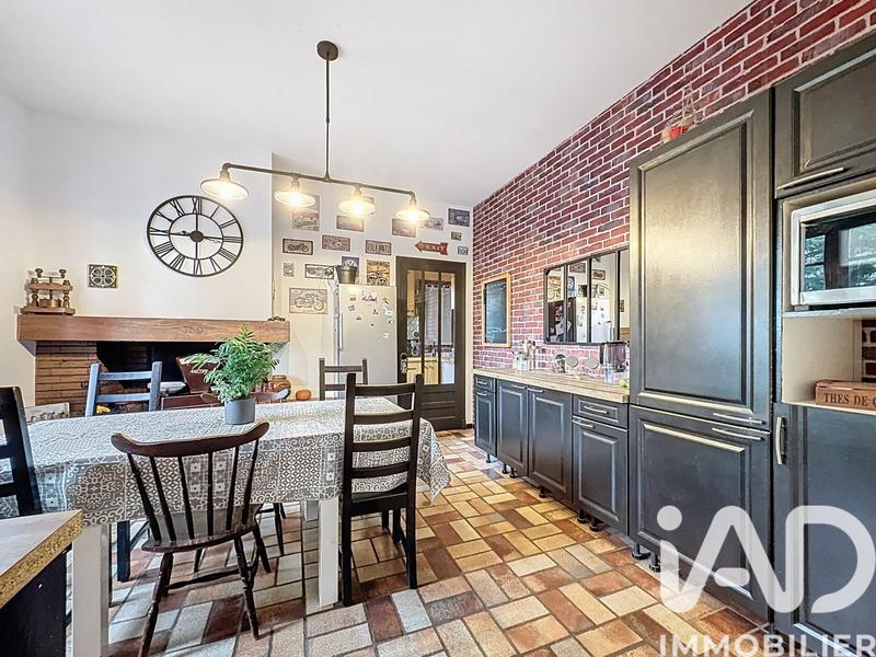 Maison - 193 m² - 8 pièces