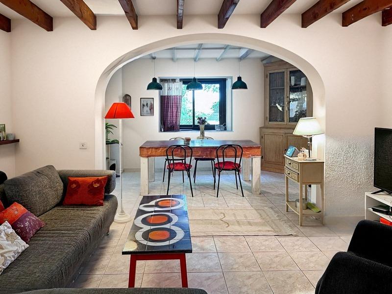 Maison - 180 m² - 8 pièces