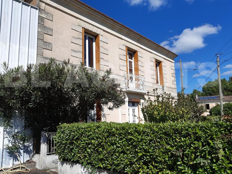 Maison bourgeoise - 205 m² - 5 pièces