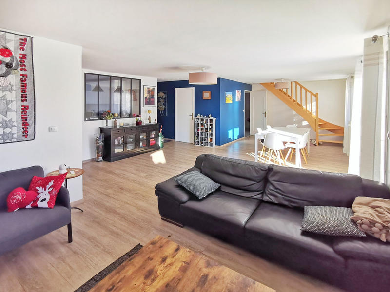 Maison - 130 m² - 7 pièces