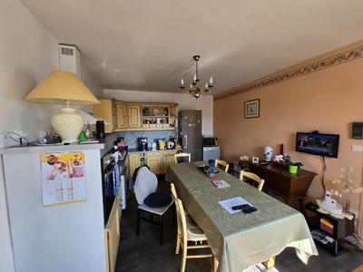 Maison - 80 m² - 5 pièces