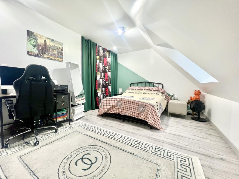 Maison - 125 m² - 6 pièces