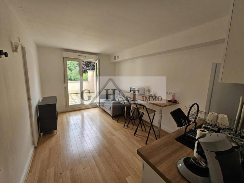 Local commercial - 151 m²