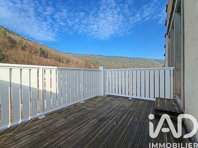 Appartement - 70 m² - 4 pièces