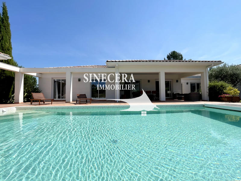 Villa - 193 m² - 6 pièces