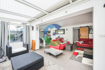 Maison - 147 m² - 6 pièces