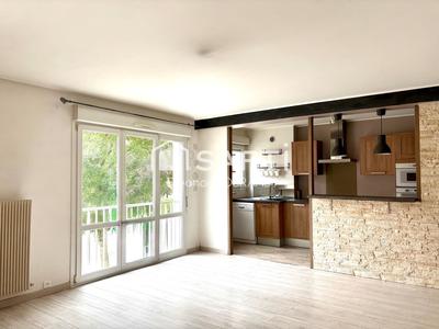 Appartement - 67 m² - 3 pièces