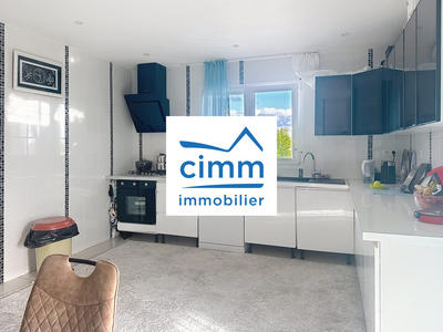 Maison - 146 m² - 6 pièces