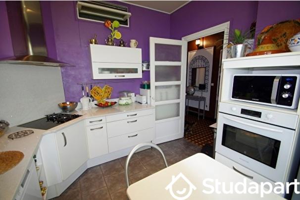 Chambre - 14 m² - 1 pièce