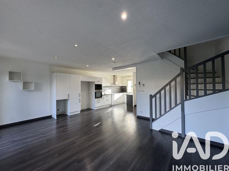 Maison - 84 m² - 4 pièces