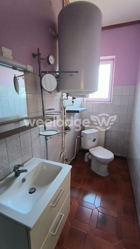 Maison - 140 m² - 9 pièces