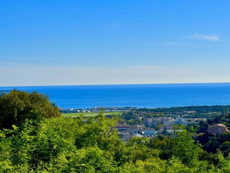 Villa - 172 m² - 6 pièces