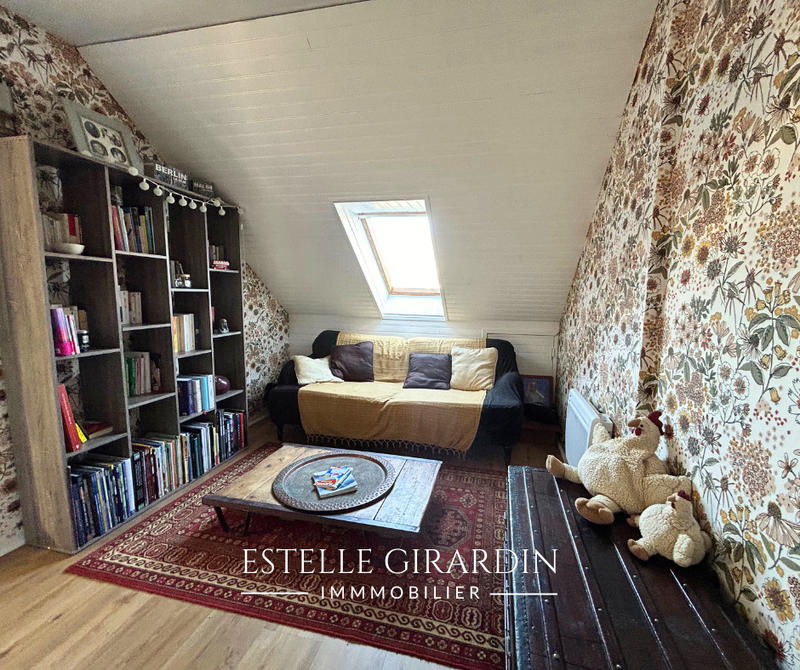 Maison - 122 m² - 6 pièces