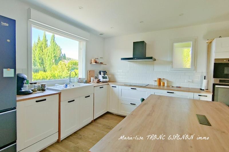 Maison - 196 m² - 4 pièces