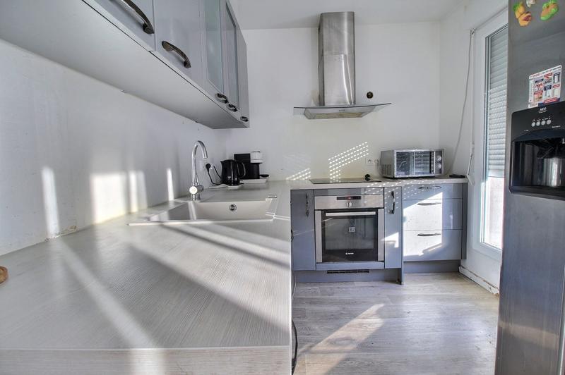 Appartement - 94 m² - 5 pièces