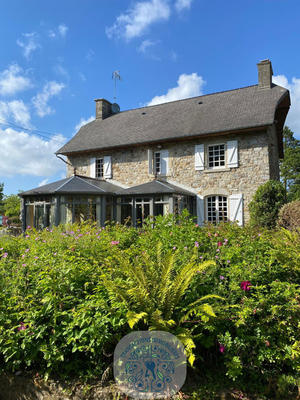 Maison - 147 m² - 7 pièces