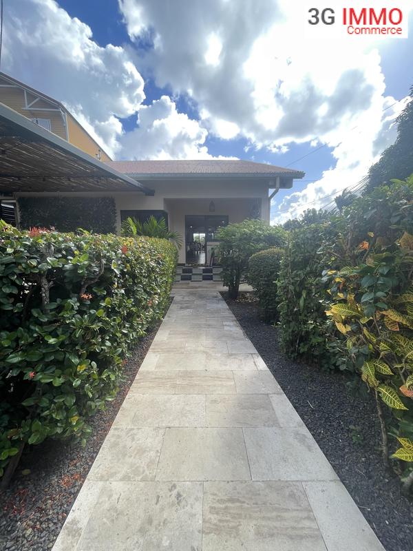 Fonds de commerce - Magasins - 95 m²