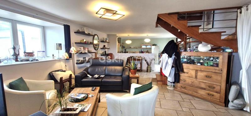 Propriété - 140 m² - 7 pièces