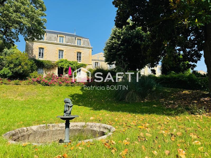 Maison de maîtres - 339 m² - 13 pièces