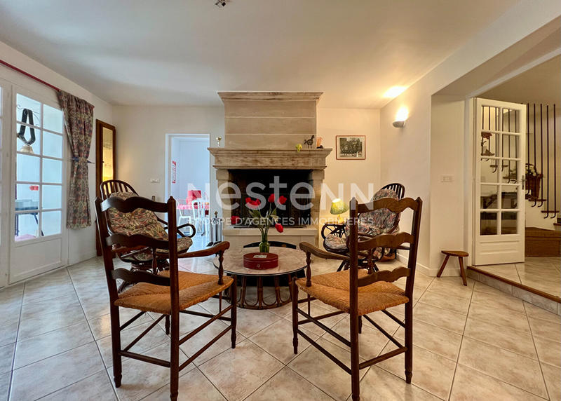 Maison - 161 m² - 6 pièces