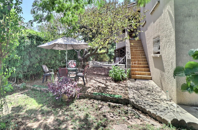 Villa - 195 m² - 8 pièces