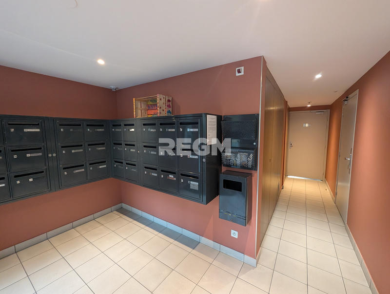 Duplex - 97 m² - 6 pièces