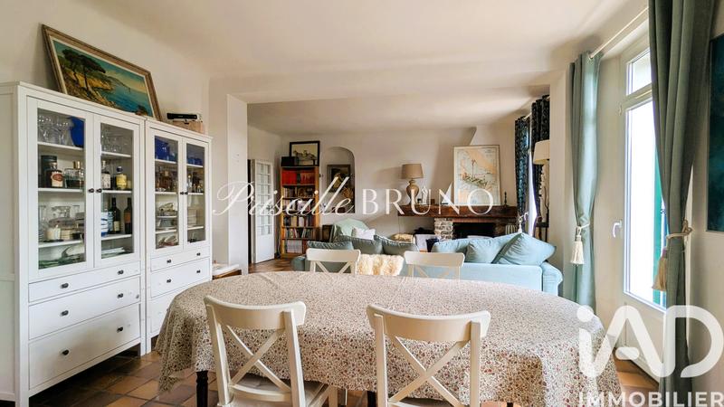 Maison - 136 m² - 6 pièces