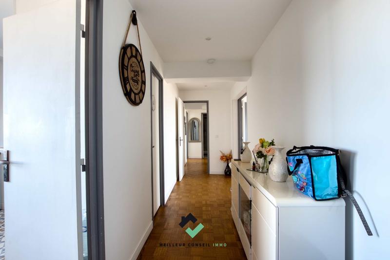 Appartement - 83 m² - 4 pièces