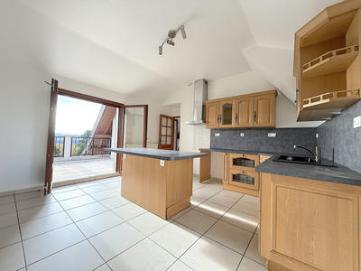 Appartement - 113 m² - 4 pièces