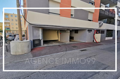 Parking / Garage - 15 m²