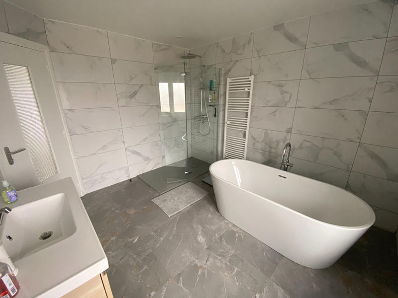 Maison - 128 m² - 7 pièces