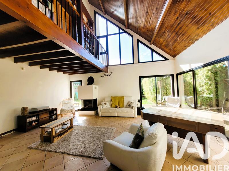 Maison de maîtres - 160 m² - 7 pièces