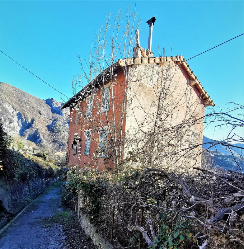 Maison - 150 m² - 7 pièces