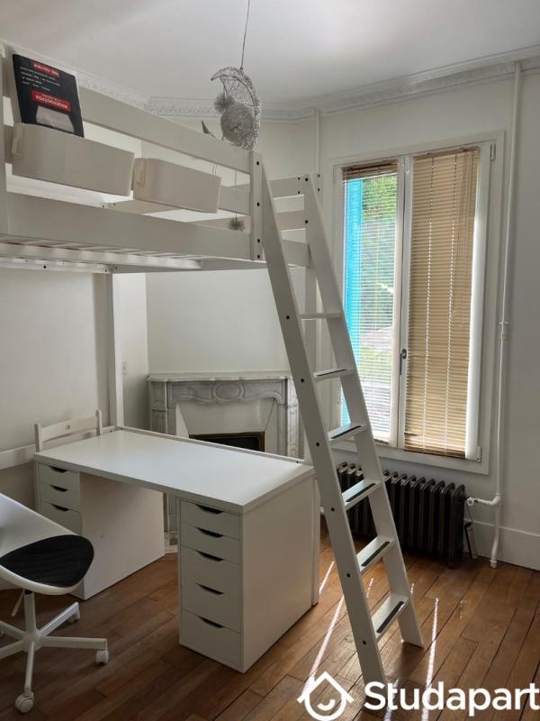 Chambre - 12 m² - 1 pièce