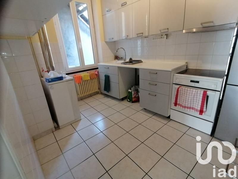 Appartement - 87 m² - 6 pièces