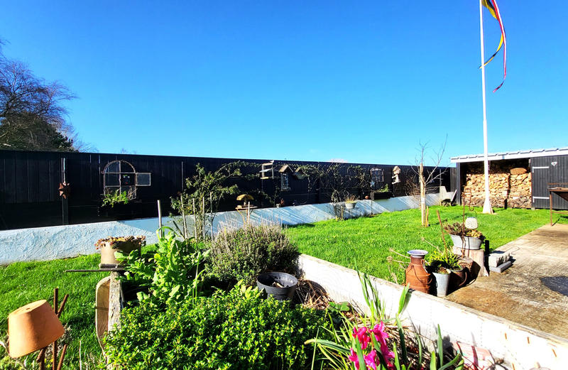 Maison - 96 m² - 4 pièces