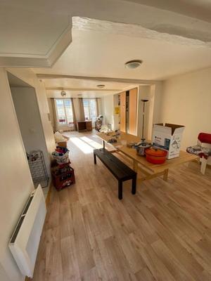 Appartement - 75 m² - 3 pièces