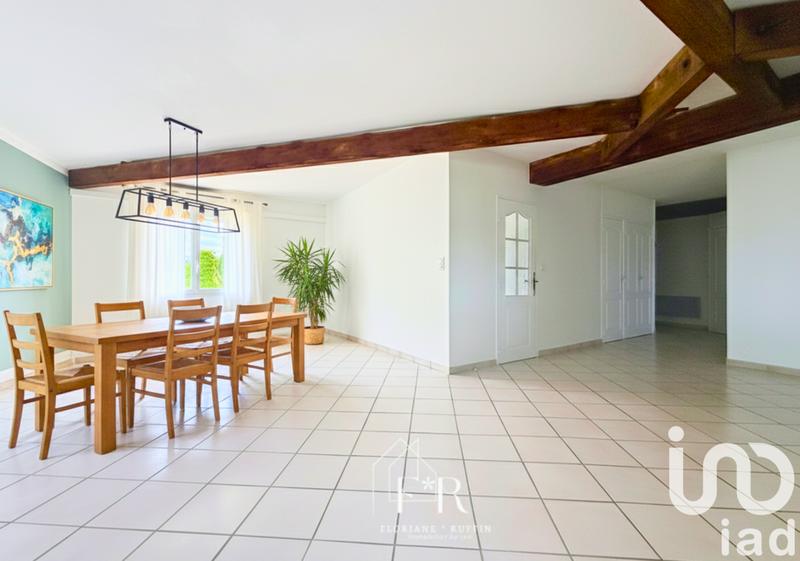 Appartement - 104 m² - 3 pièces