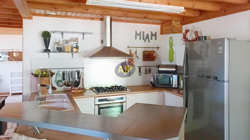 Maison - 147 m² - 4 pièces