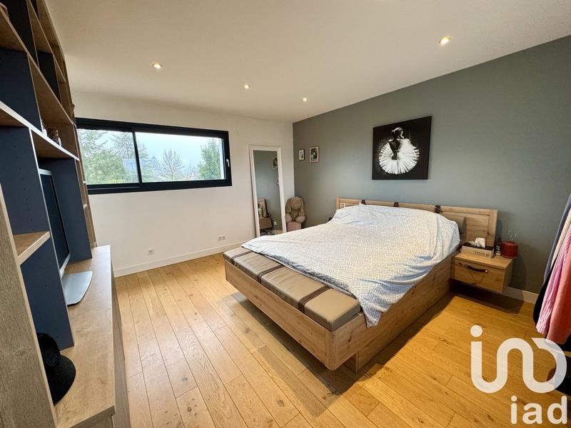 Maison de maîtres - 252 m² - 7 pièces