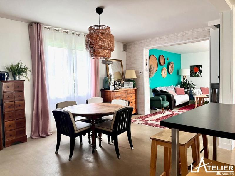 Maison - 140 m² - 6 pièces